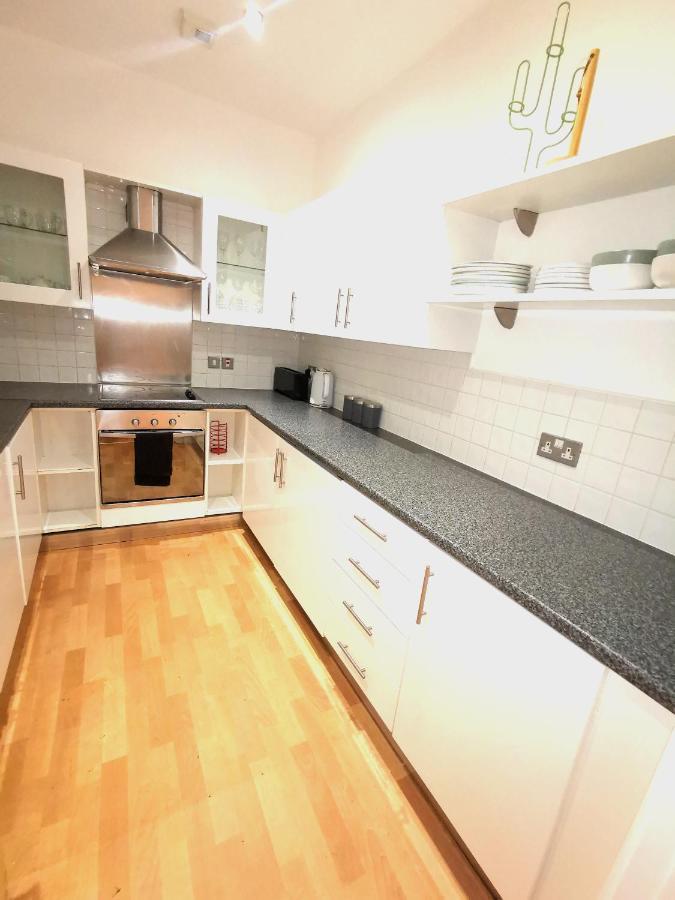 Comfort Zone Apartments Бирмингем Экстерьер фото