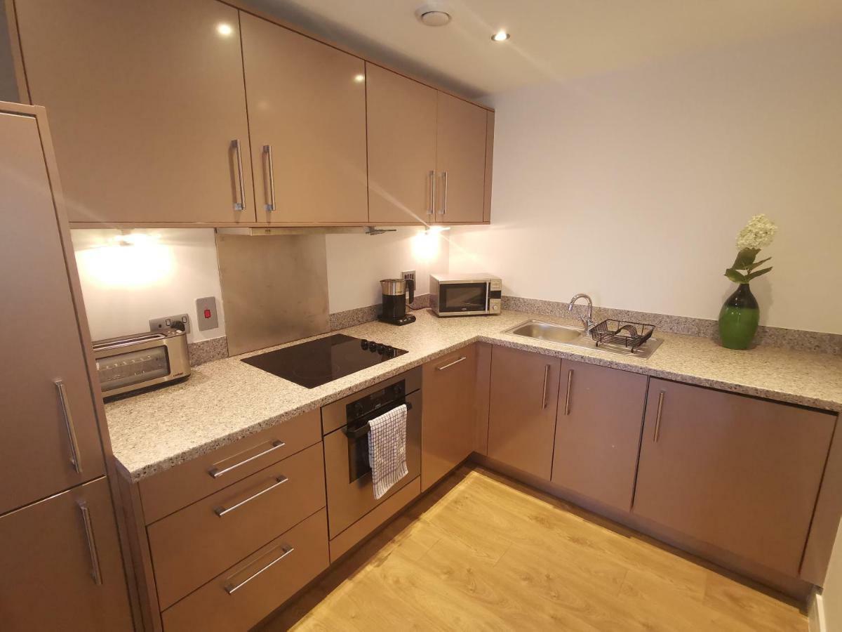 Comfort Zone Apartments Бирмингем Экстерьер фото