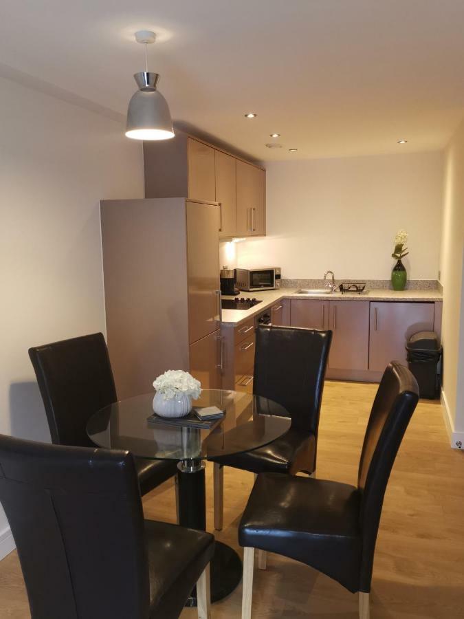 Comfort Zone Apartments Бирмингем Экстерьер фото